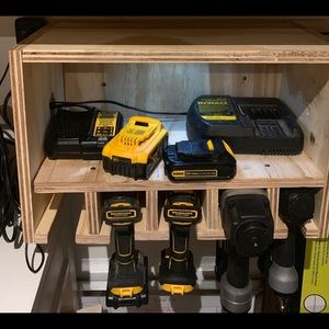 Drill and battery charging station